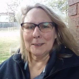 Meet your Posher, Jeanne